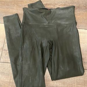 SPANX Faux Leather OLIVE